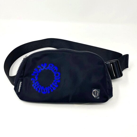 Lululemon Hawaii  Everywhere Belt Bag Limited Rare Black Vacation Travel - Picture 1 of 10